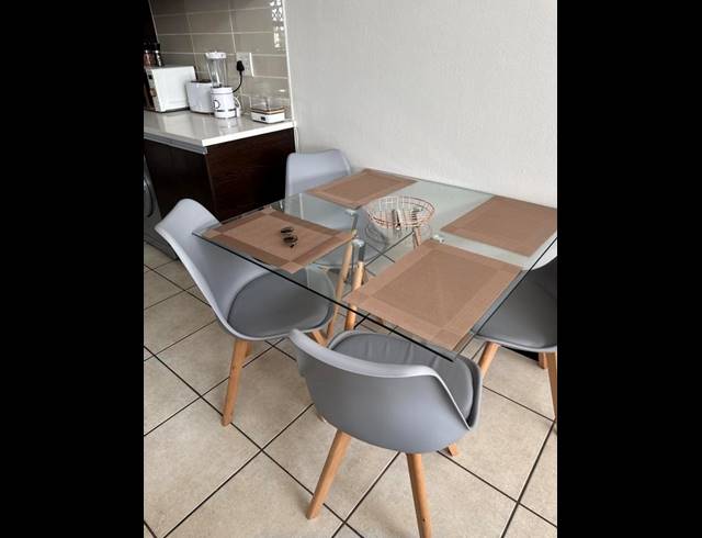 2 BEDROOM PROPERTY TO RENT IN GREENSTONE HILL